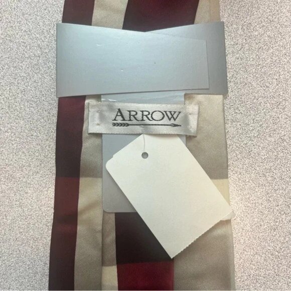 Arrow 100% Imported Silk Men's Necktie Burgundy Tan - Picture 6 of 7